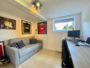 Downstairs Office / Study- click for photo gallery